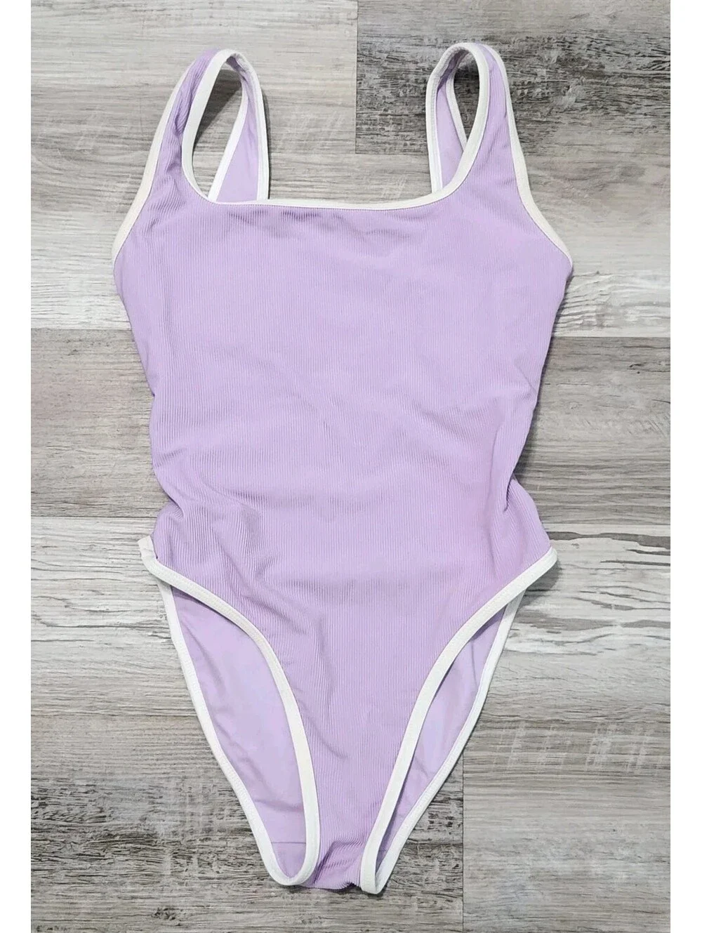 Lain Snow Swimsuit Size Medium Lavender One Piece Ocean Isle Ribbed Open Back